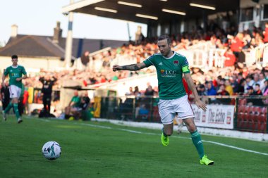 PSG khởi động mùa giải Ligue 1 bằng chiến thắng tại Nantes